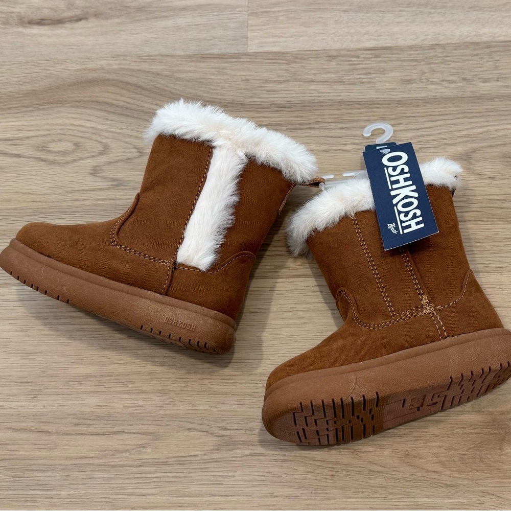 OshKosh B'gosh Brown and White Kids Boots - Picture 2 of 4